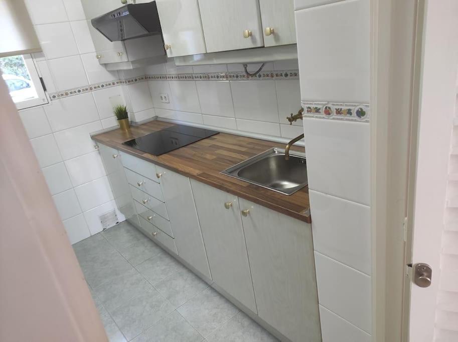 Apartamento Costa De Madrid Exterior foto